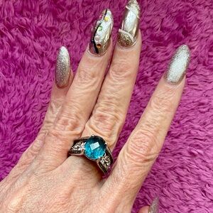 Elegant Blue Gemstone Ring